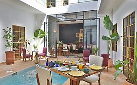 Riad La Parenthese By Sashema
